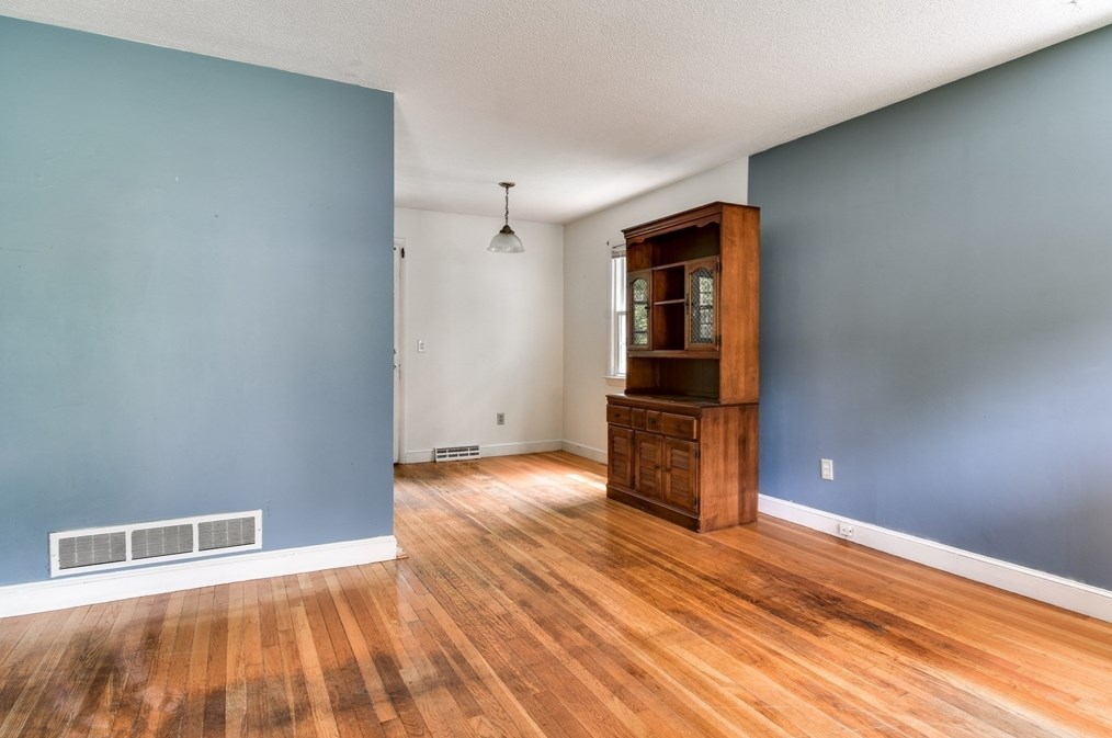 23 Priscilla Rd, Hopkinton MA  01748-2115 exterior