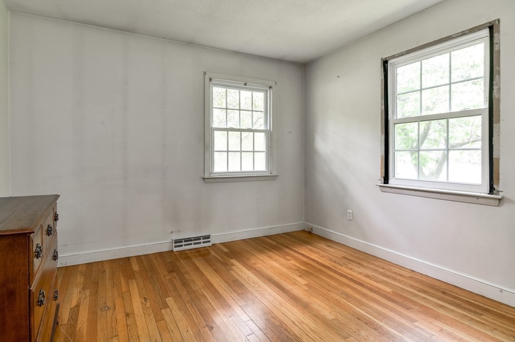 23 Priscilla Rd, Hopkinton MA  01748-2115 exterior