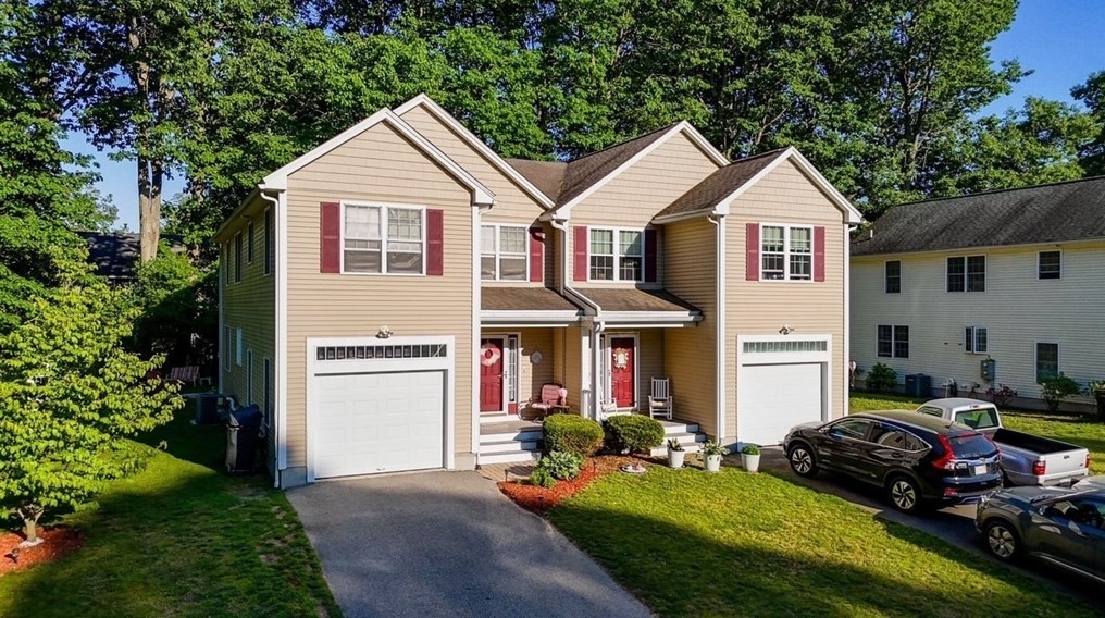 2 Bay Point Ln, Haverhill, MA 01835 exterior