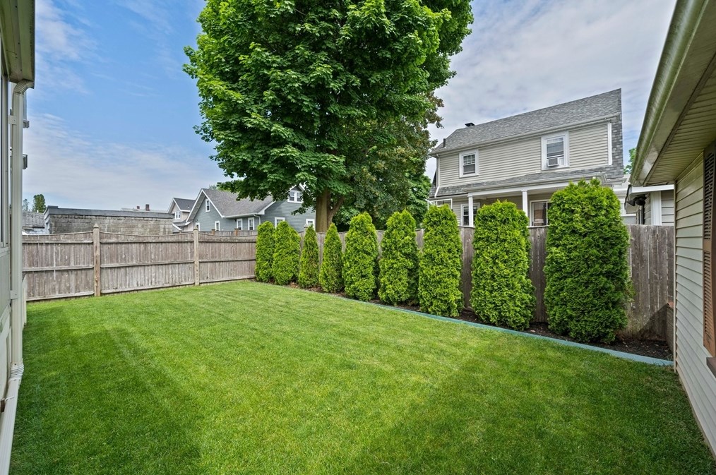 88 Bayfield Rd, Quincy MA 02171-2007 exterior