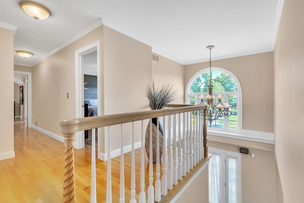 59 Radisson Ln, Montgomery MA 01085-3785 exterior