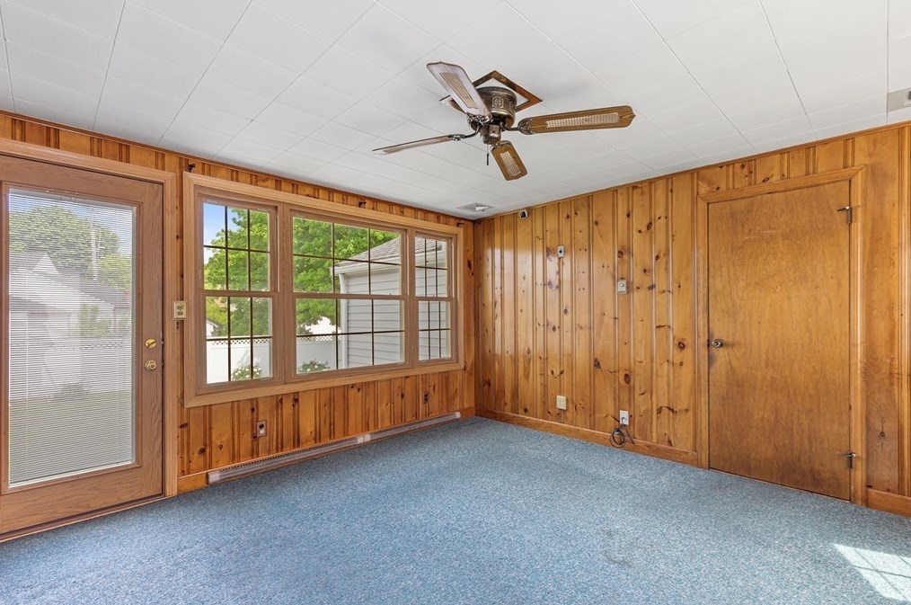 3 Alden Rd, Peabody MA 01960-5220 exterior