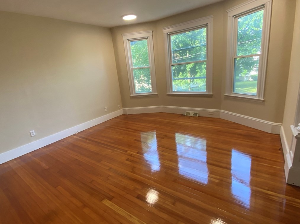 17 Central St #a, Methuen, MA 01844