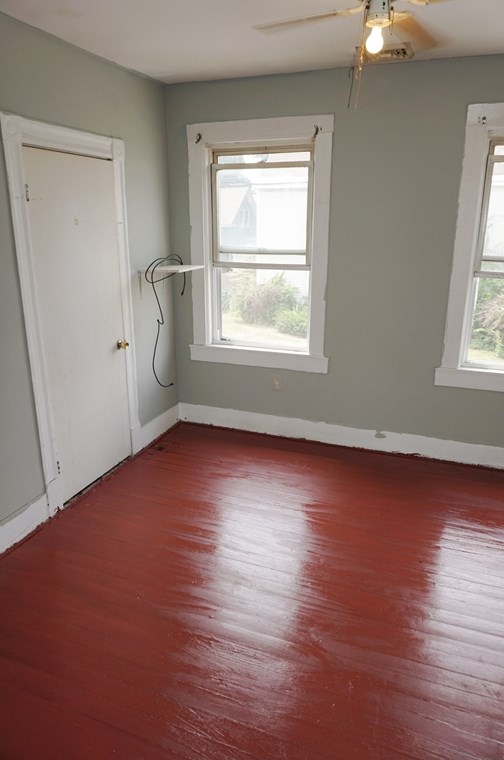 48 Stevens St, Lowell MA 01851-1208 exterior