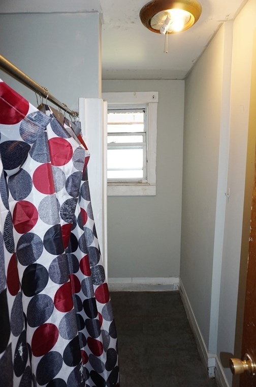 48 Stevens St, Lowell MA 01851-1208 exterior