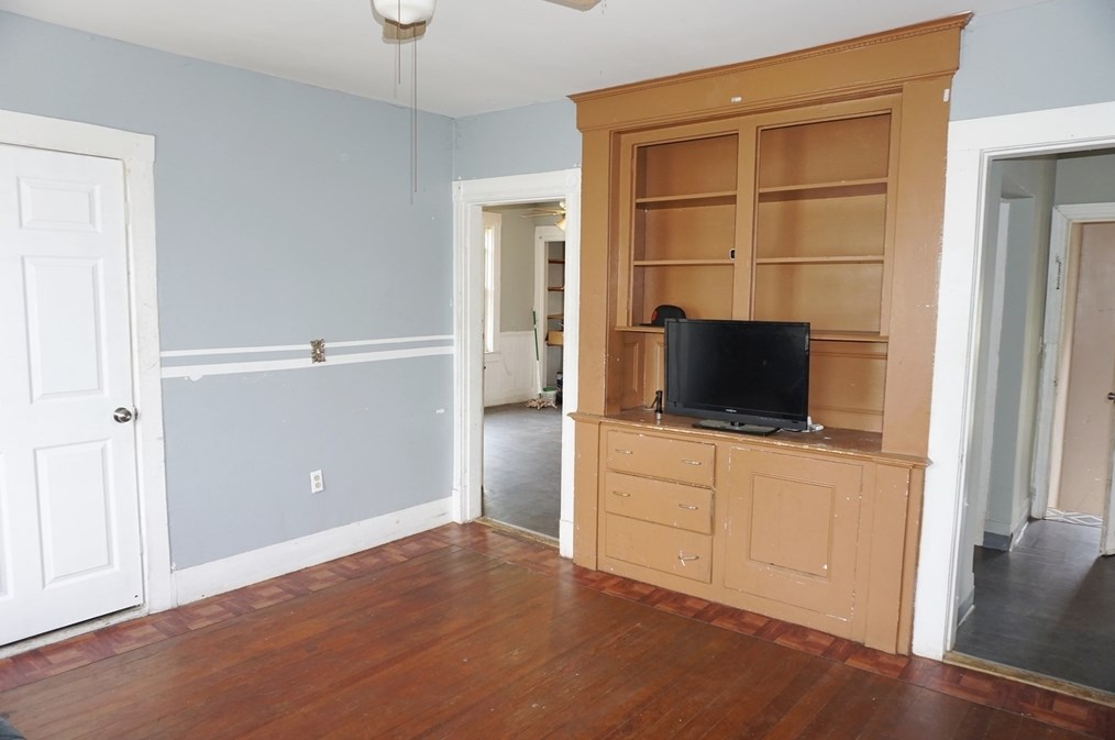 48 Stevens St, Lowell MA 01851-1208 exterior