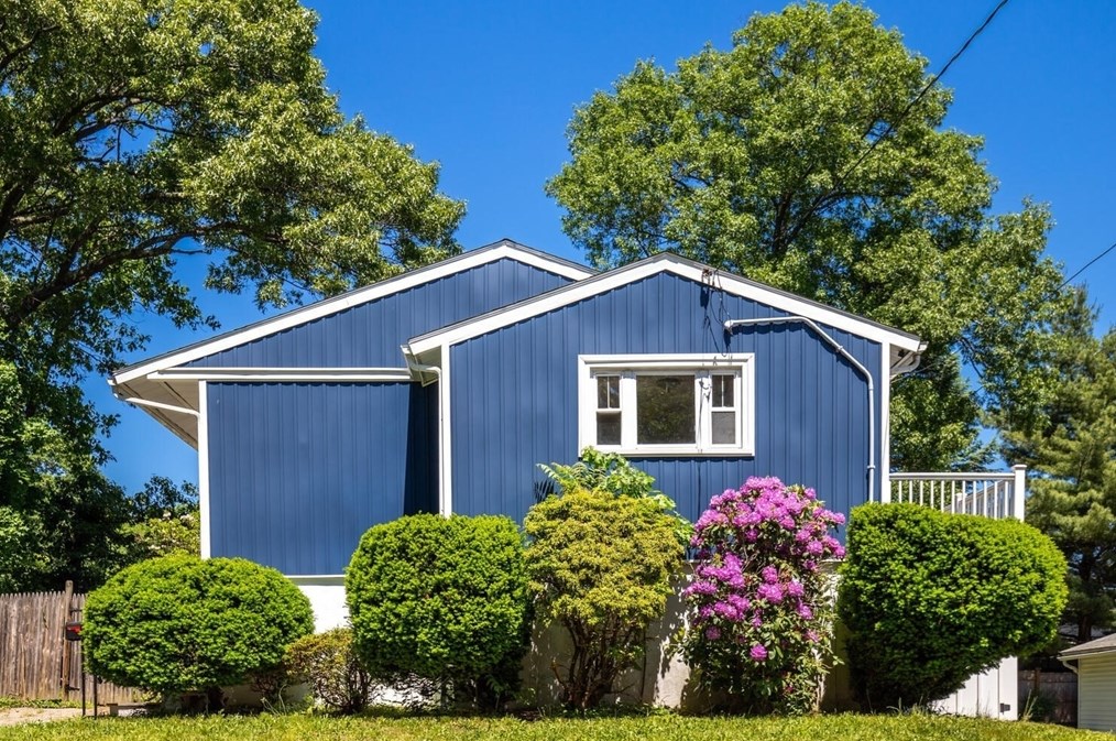 49 Alwin St, Boston MA exterior