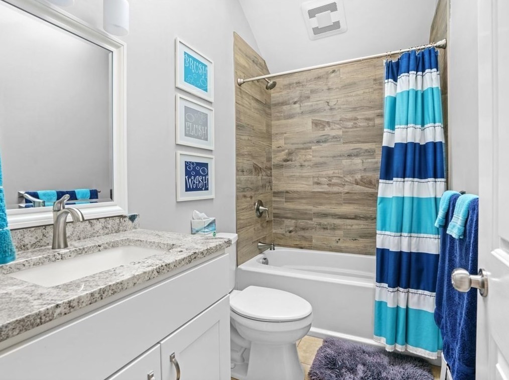 1 Trout Farm Ln, Duxbury MA 02332-4609 exterior