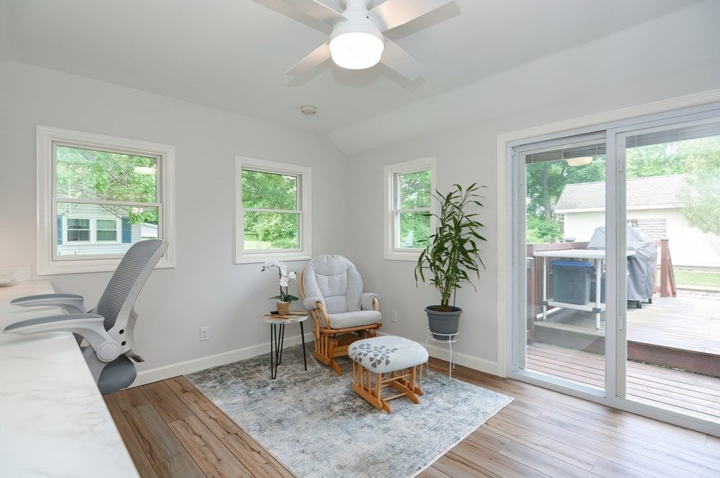 19 Anderson Dr, Methuen MA 01844-7401 exterior