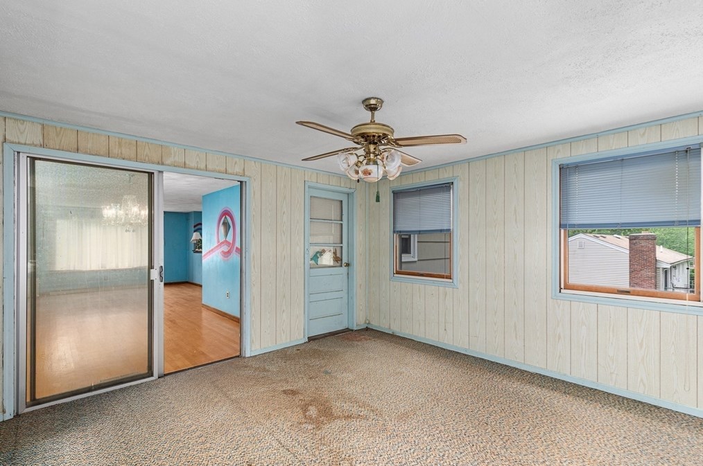 19 Druid Hl Ave, Randolph MA 02368-5432 exterior