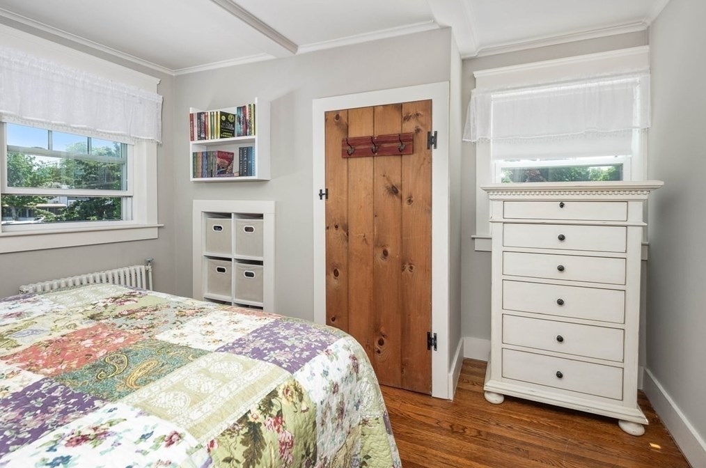 2 Bradford Ave, Scituate MA 02066-2308 exterior