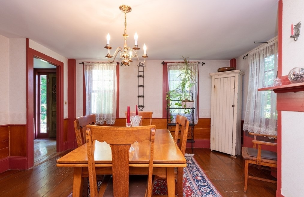 304 St, Haverhill MA 01833-1213 exterior