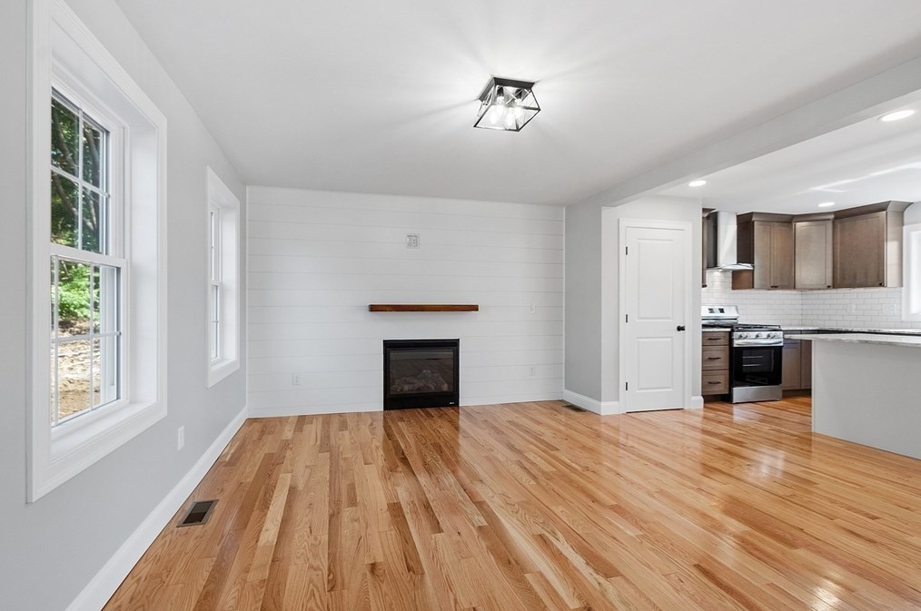 39 Will Thompson Way, Fitchburg MA exterior