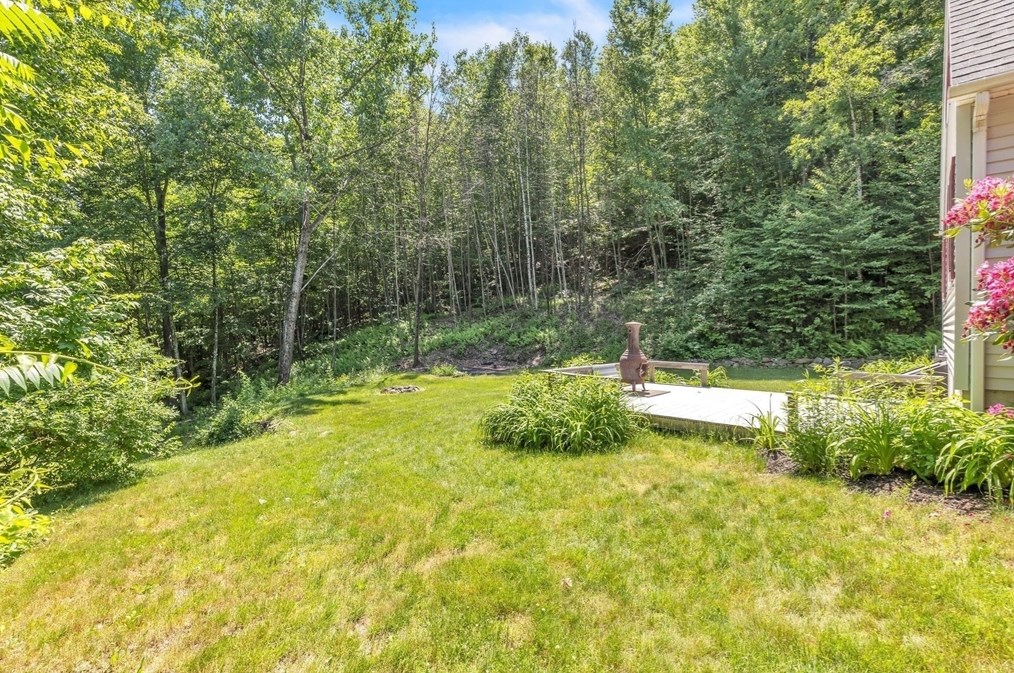 17 Ware St, Palmer MA  01069-1556 exterior