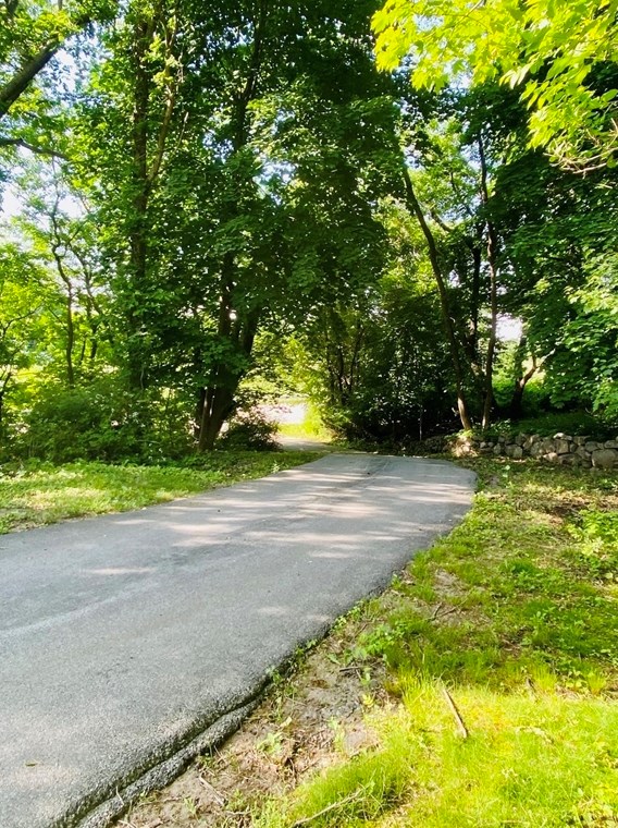 275 Rockland St, Hingham, MA 02043-1446