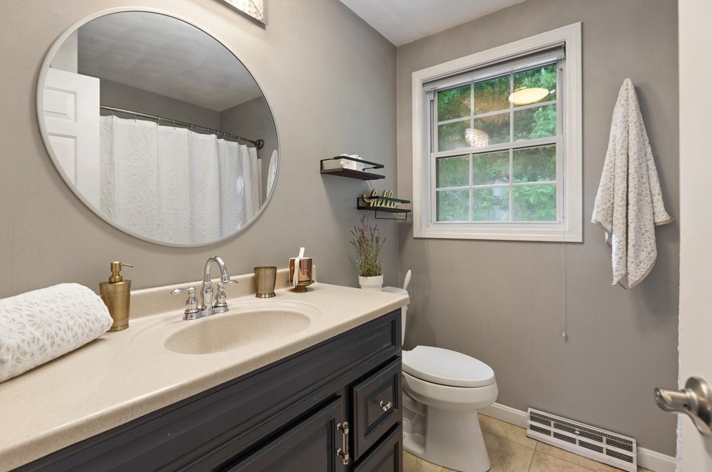 145 Bainbridge St, Malden MA 02148-2938 exterior