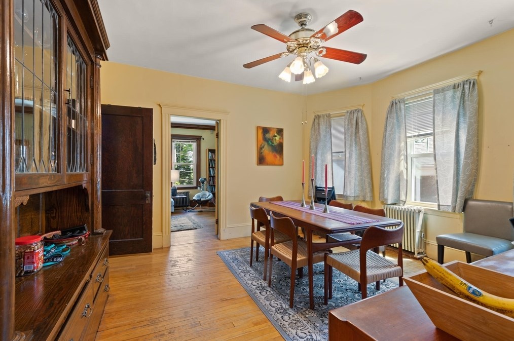 212 Maplewood St, Watertown MA  02472-1302 exterior