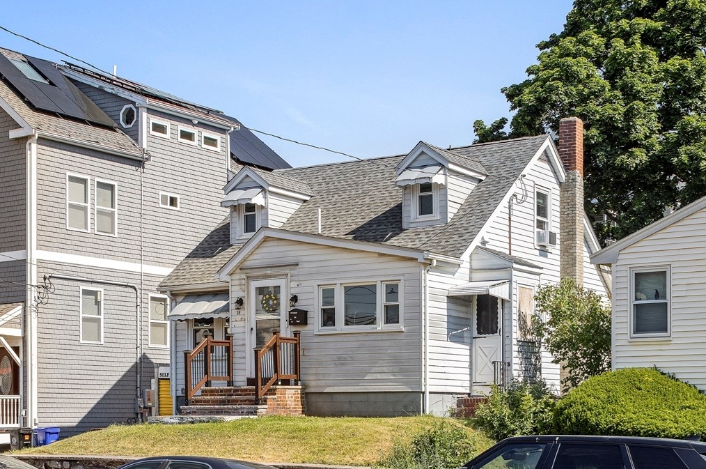 38 Hunting St, Malden, MA 02148 exterior