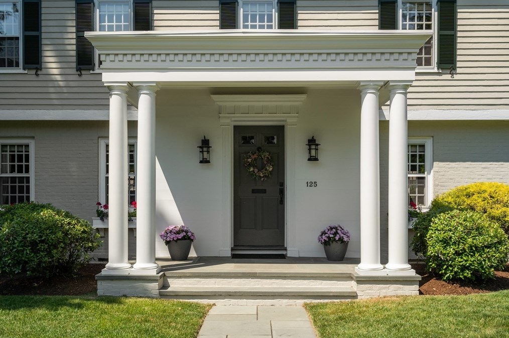 125 Rutledge Rd, Belmont, MA 02478-2631