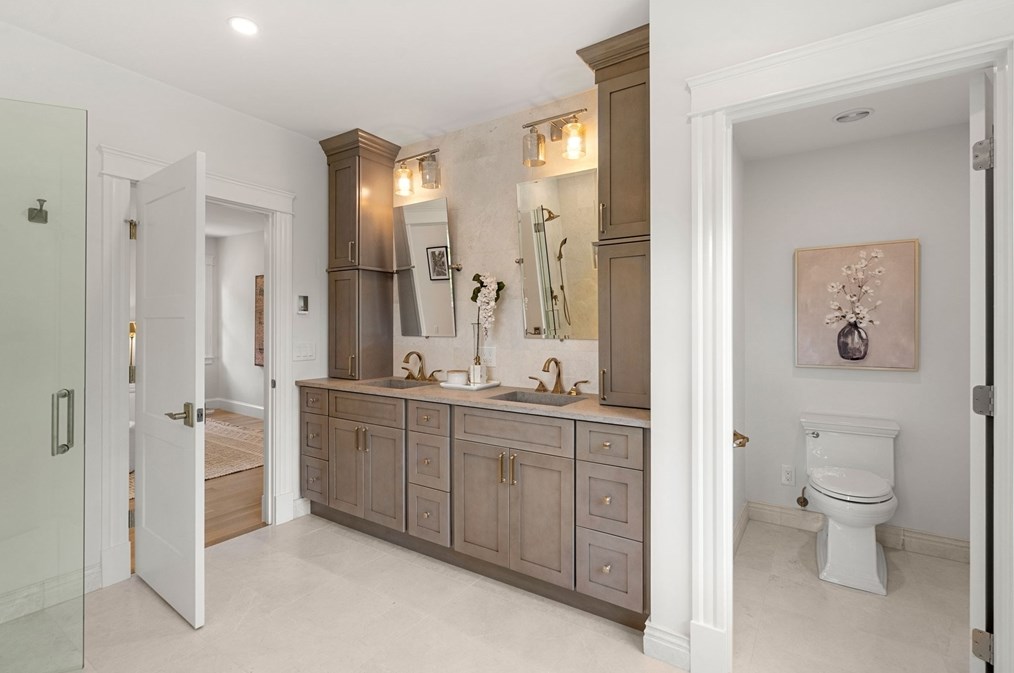 45 Sewall St, Newton MA 02465-2613 exterior