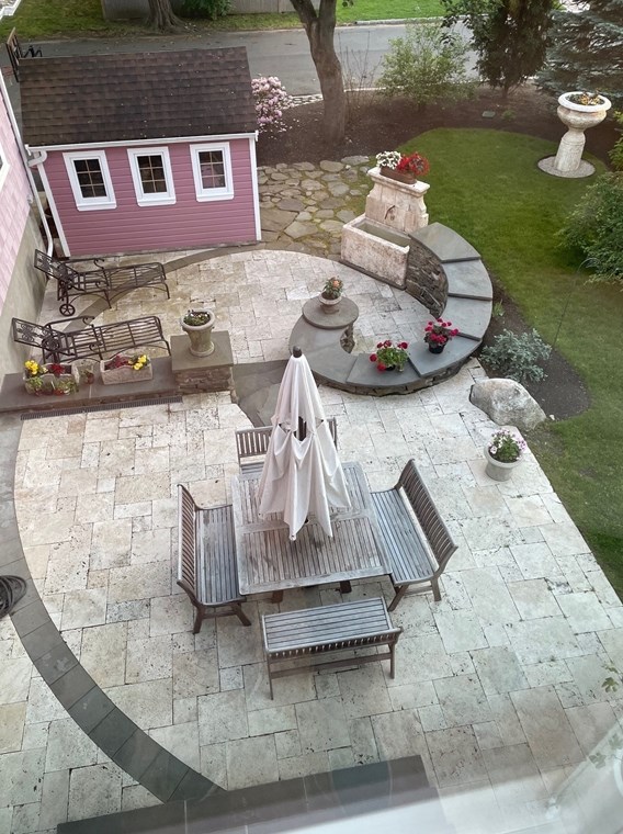 24 Mohawk Rd, Arlington MA 02474-1606 exterior