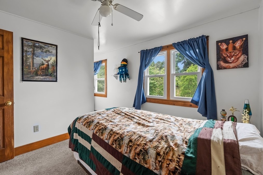 1920 Elm St, Dighton MA 02715-1237 exterior