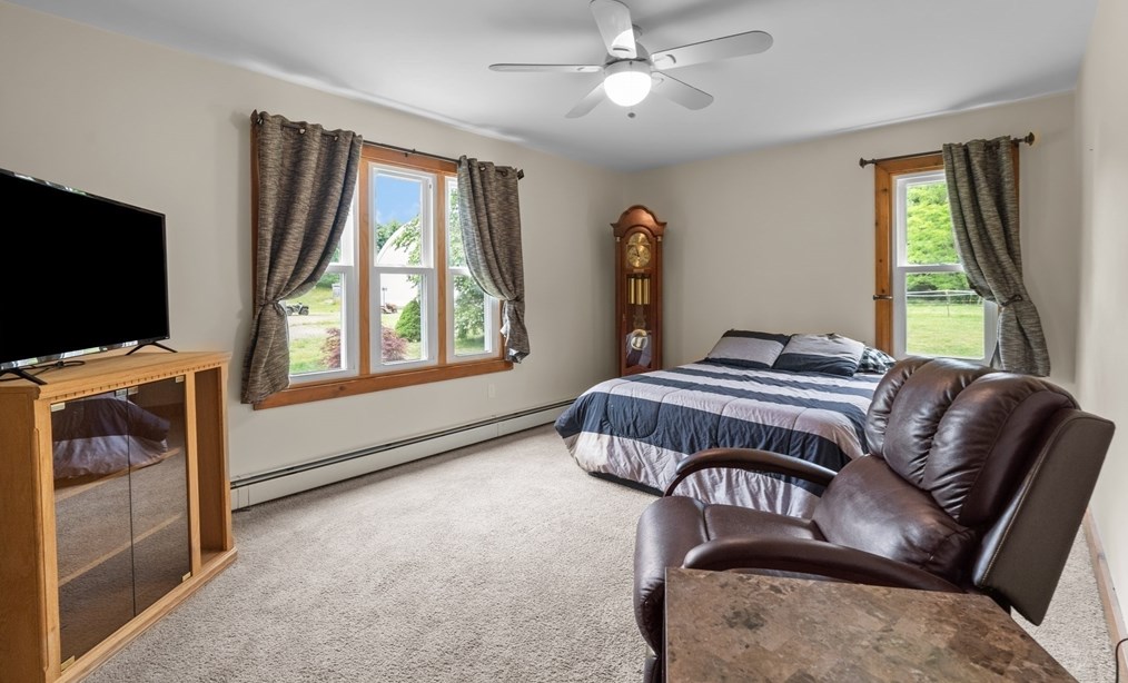 1920 Elm St, Dighton MA 02715-1237 exterior