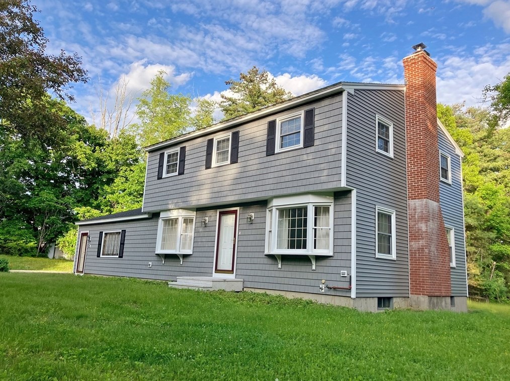 23 Hardwick Rd, Petersham, MA 01366 exterior