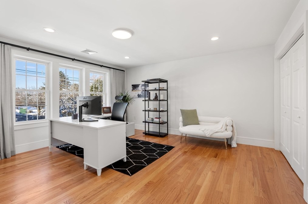 148 Lexington St, Newton MA 02466-1307 exterior