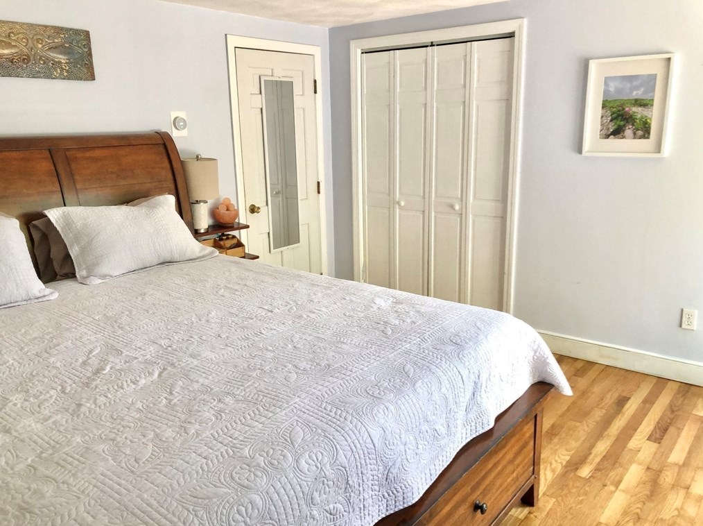 8 Eel Riv Cir, Plymouth MA 02360 exterior