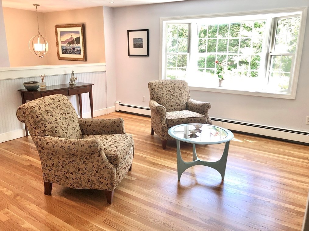 8 Eel Riv Cir, Plymouth MA 02360 exterior