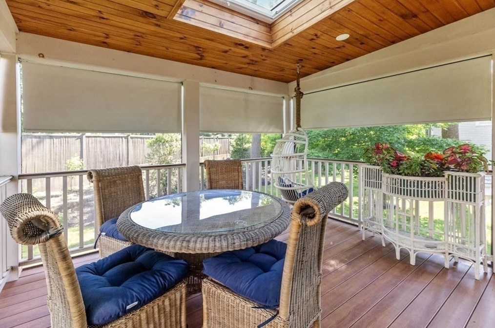 272 North St, Hingham MA 02043-2232 exterior