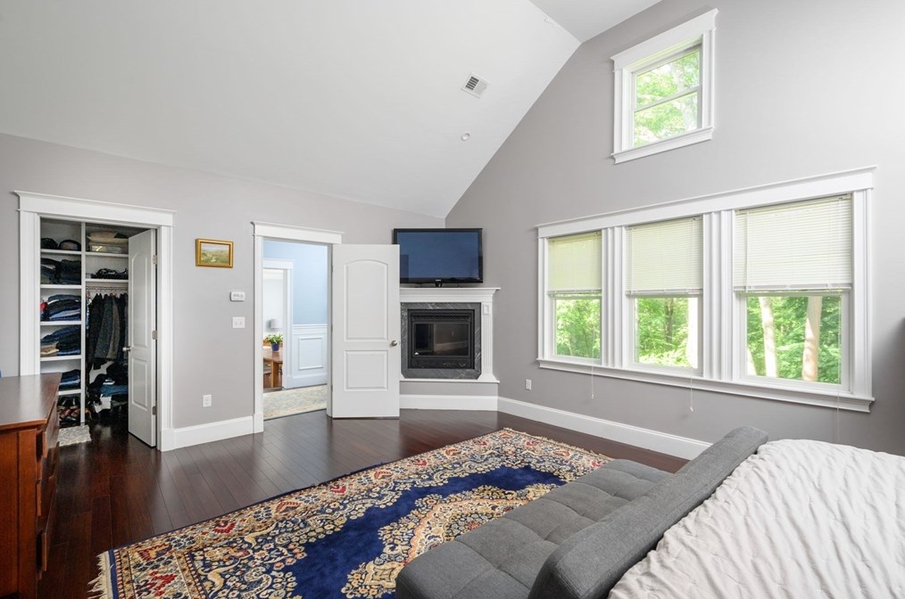 75 Popes Ln, Hingham MA 02043-2902 exterior