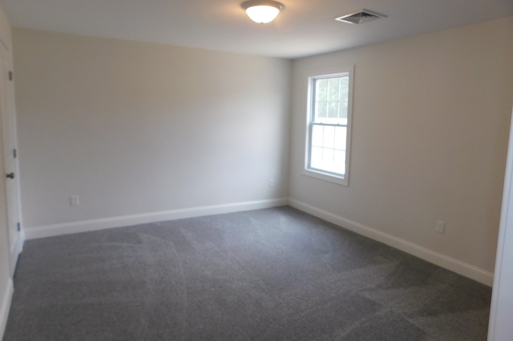 115 Winthrop St, Rehoboth MA 02769-2605 exterior