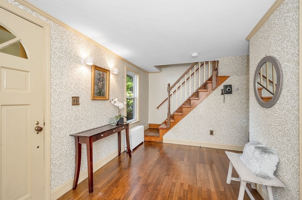 29 Woodland Rd, Wakefield, MA 01880