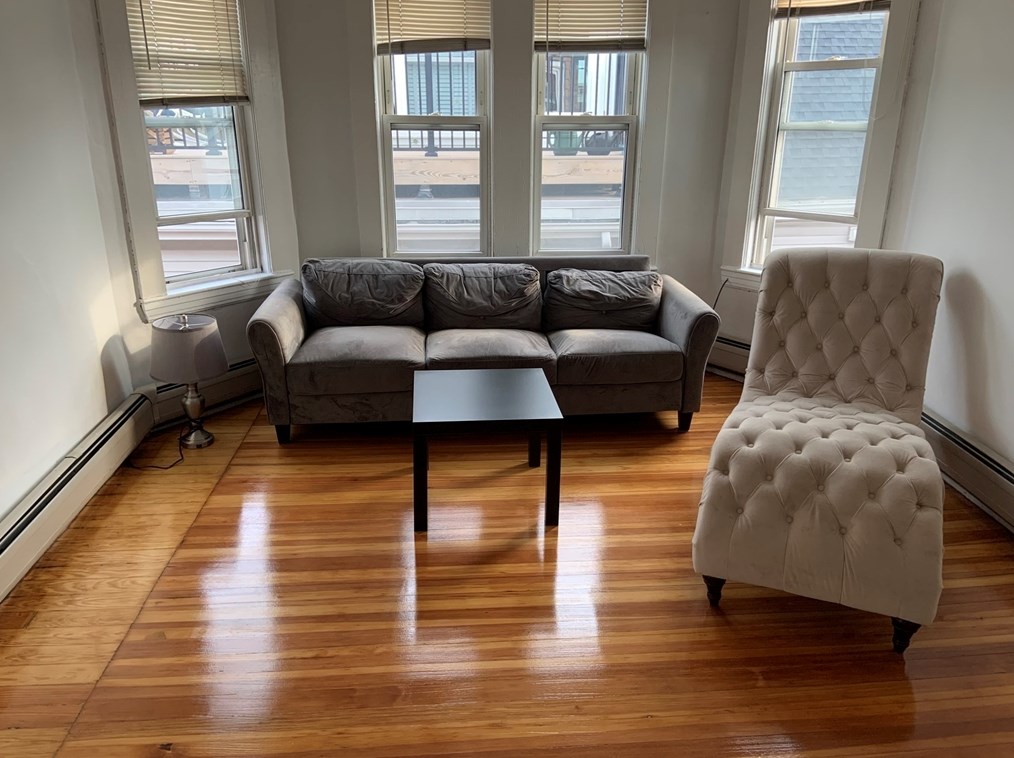 31-33 Knowlton St #3, Somerville, MA 02145