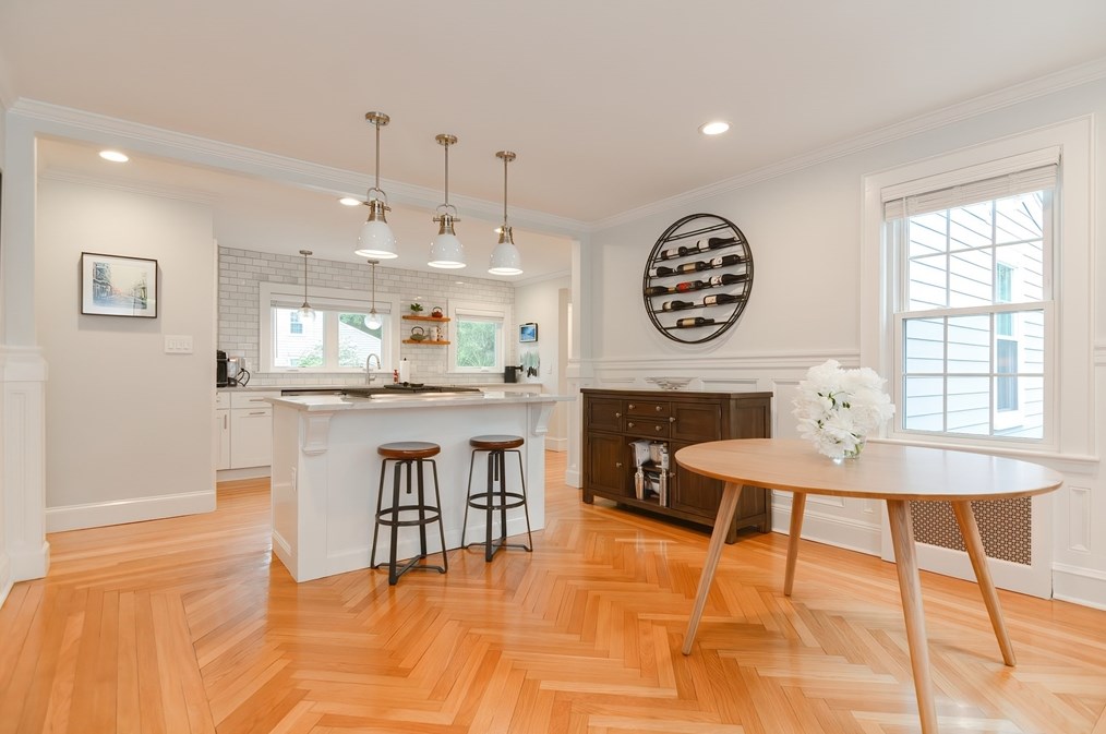 1133 Brook Rd, Milton MA  02186-4117 exterior