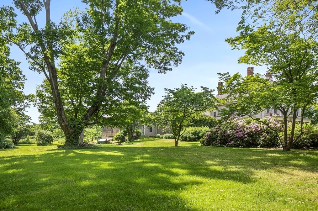 187 Howard St, West Bridgewater MA 02379-1710 exterior