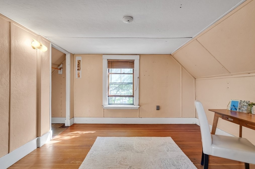 93 Warren St, Arlington MA 02474-5235 exterior