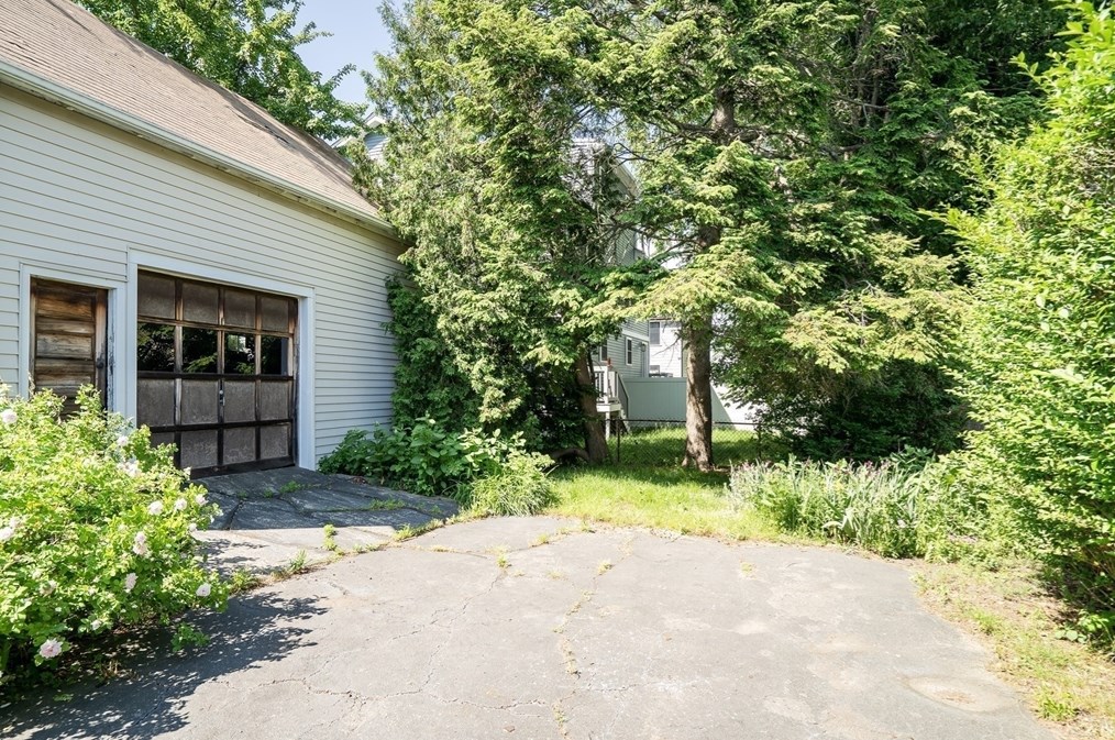 93 Warren St, Arlington MA 02474-5235 exterior