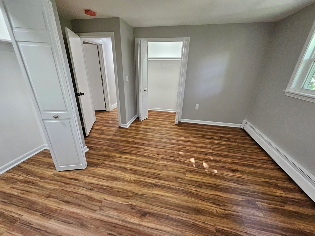 139 Avis Ave, Dracut MA 01826-2607 exterior