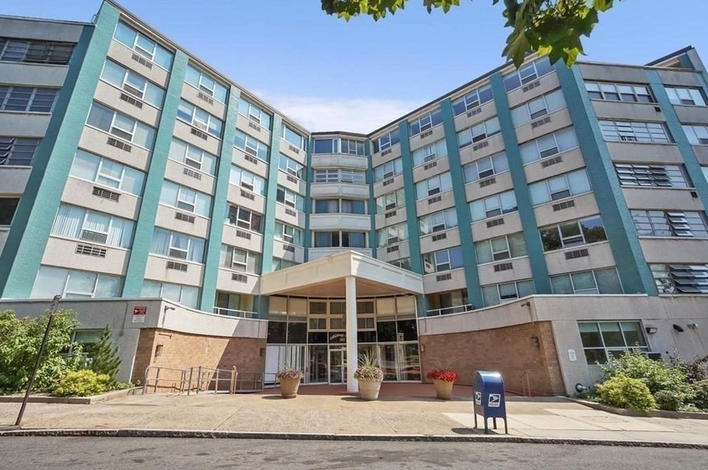 101 Mulberry St #311, Springfield, MA 01105