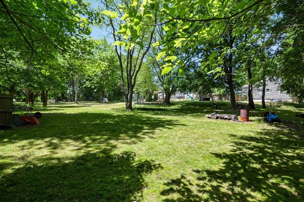 26 Fuller St, Seekonk MA 02771-6006 exterior