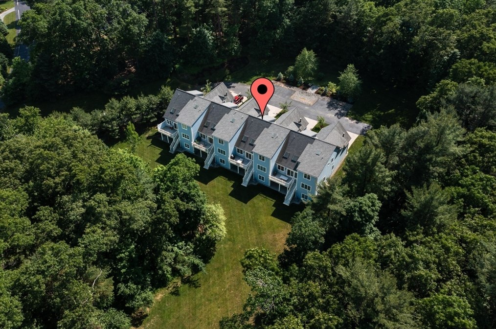 6 Leah Way, Andover, MA 01899 exterior