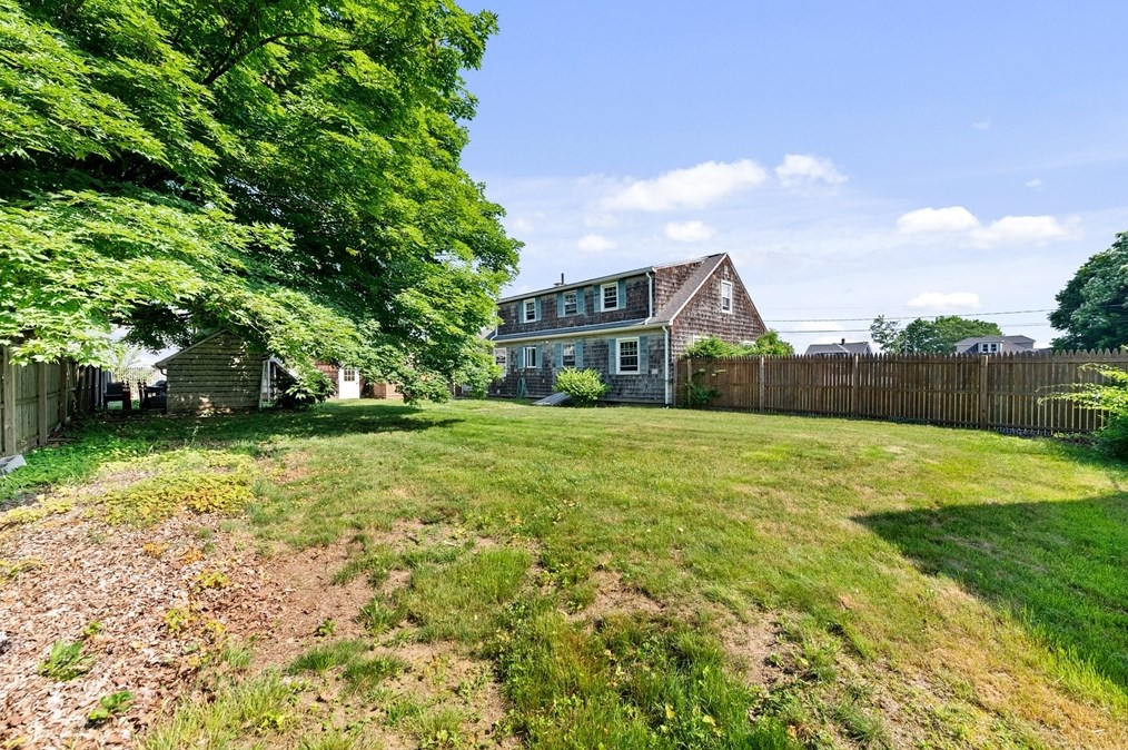 14 Prospect St, Agawam MA 01001-1403 exterior