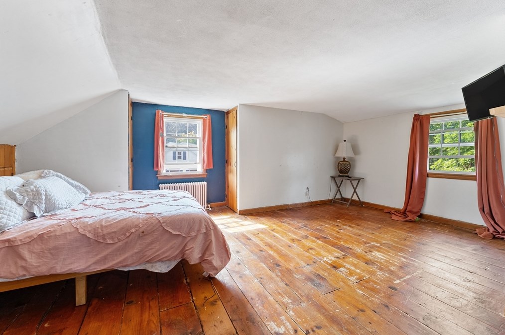 14 Prospect St, Agawam MA 01001-1403 exterior