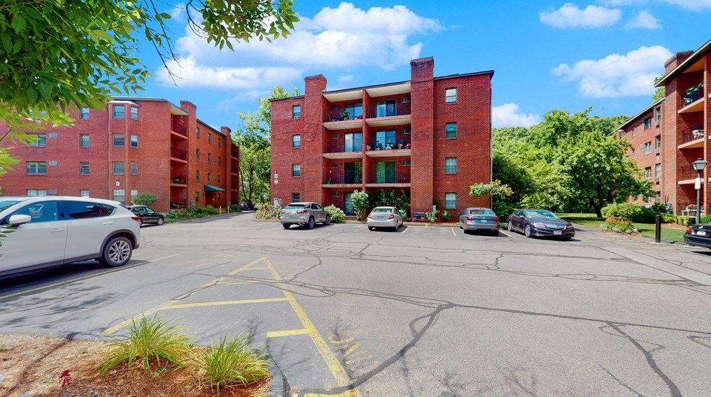 16 Winter St, Waltham MA 02451-0956 exterior