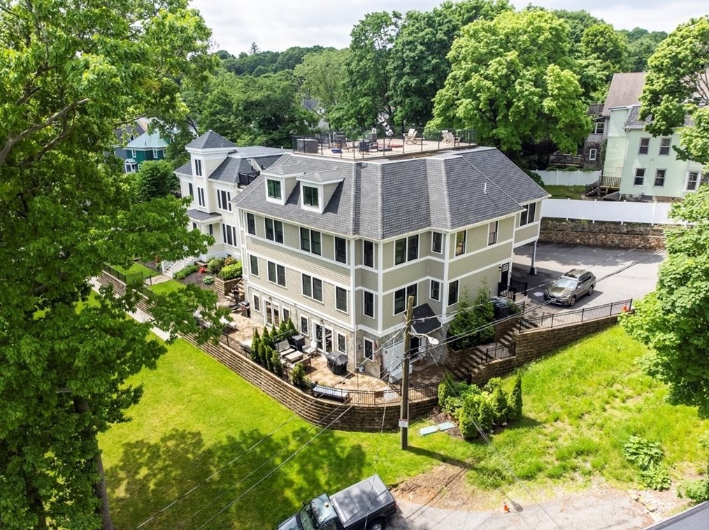 167 Poplar St, Boston MA  02131-3614 exterior