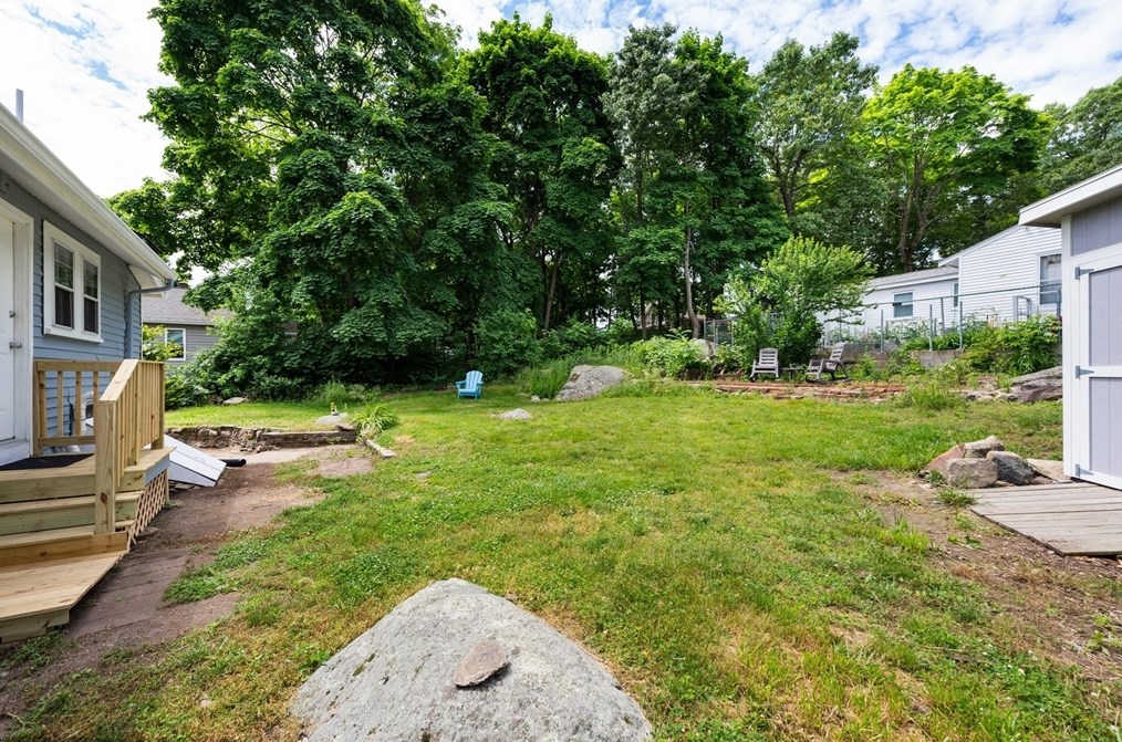 46 Roosevelt Rd, Weymouth MA 00021 exterior