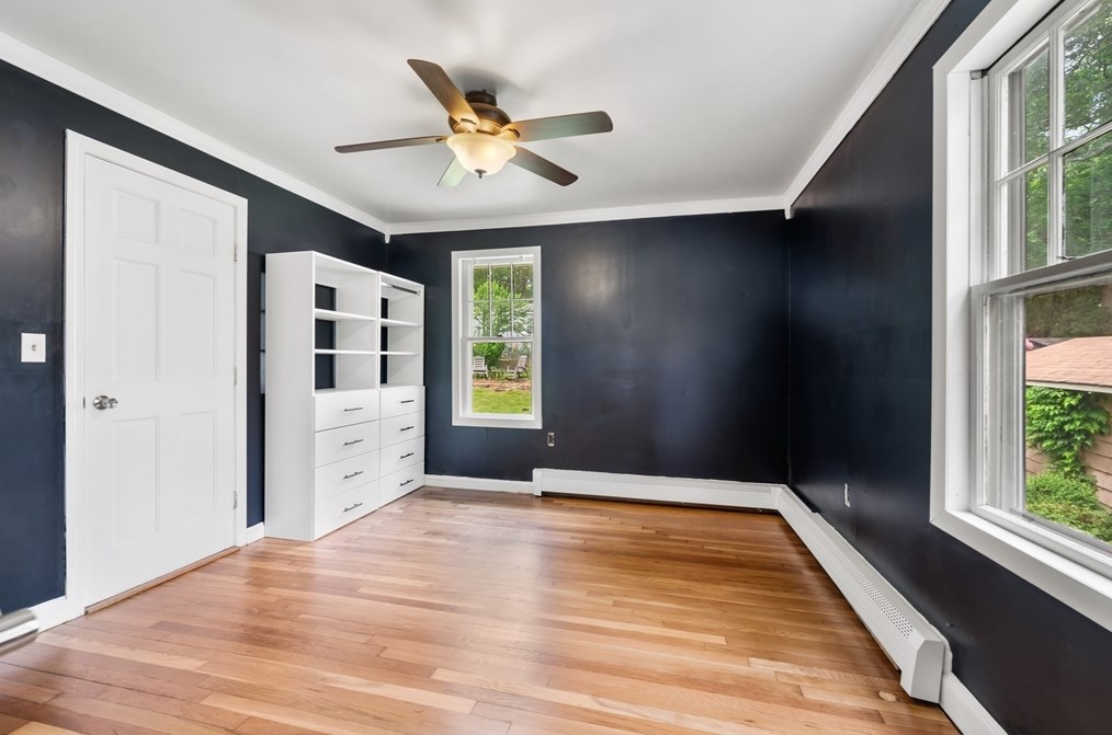 46 Roosevelt Rd, Weymouth MA 00021 exterior